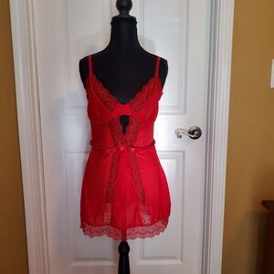 Fashion Nova Red Lingerie Nightie Chemise Size LARGE NWT